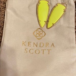Kendra Scott Skylar Arrowhead Neon Yellow Earrings